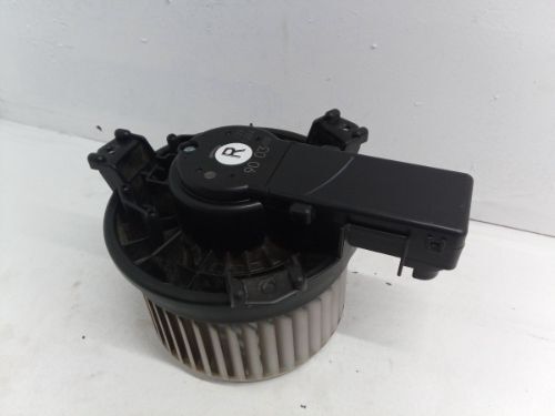 TOYOTA HILUX HEATER MOTOR/ASSEMBLY BLOWER 2015-2022